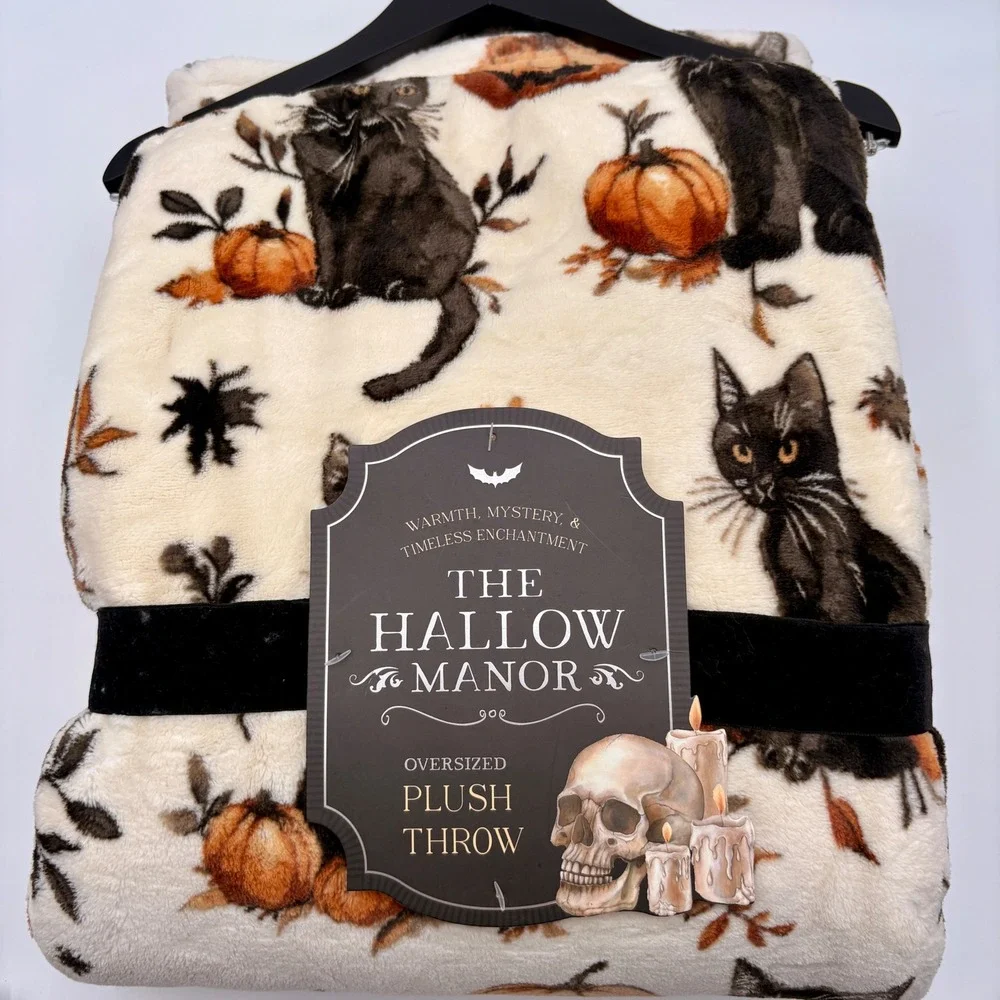 The Hallow Manor Black Cat Pumpkin Oversized Plush Throw Blanket 60x70 Halloween